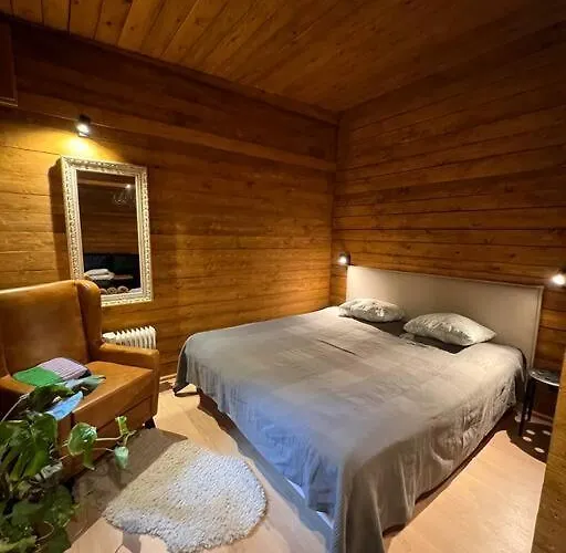 Apartman Panelka Se Soukromou Saunou Luleč